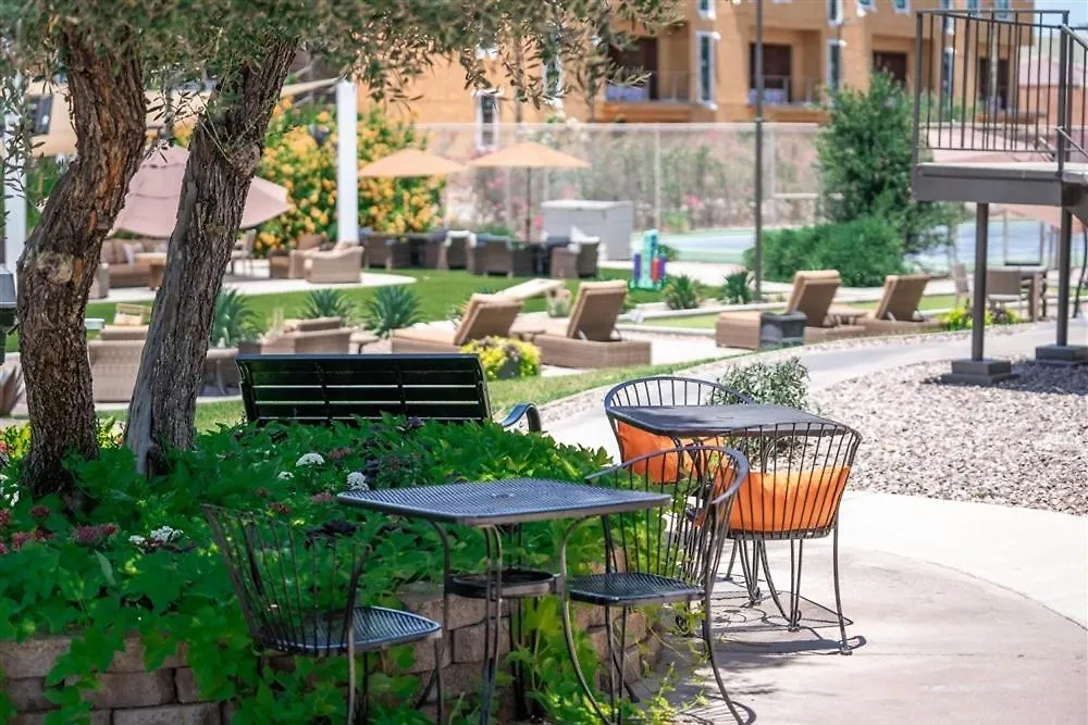 208 Fully Furnished 1Br Suite-Prime Location Scottsdale